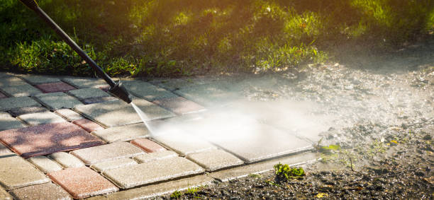 Best Patio and Deck Pressure Washing  in Costa Mesa, CA